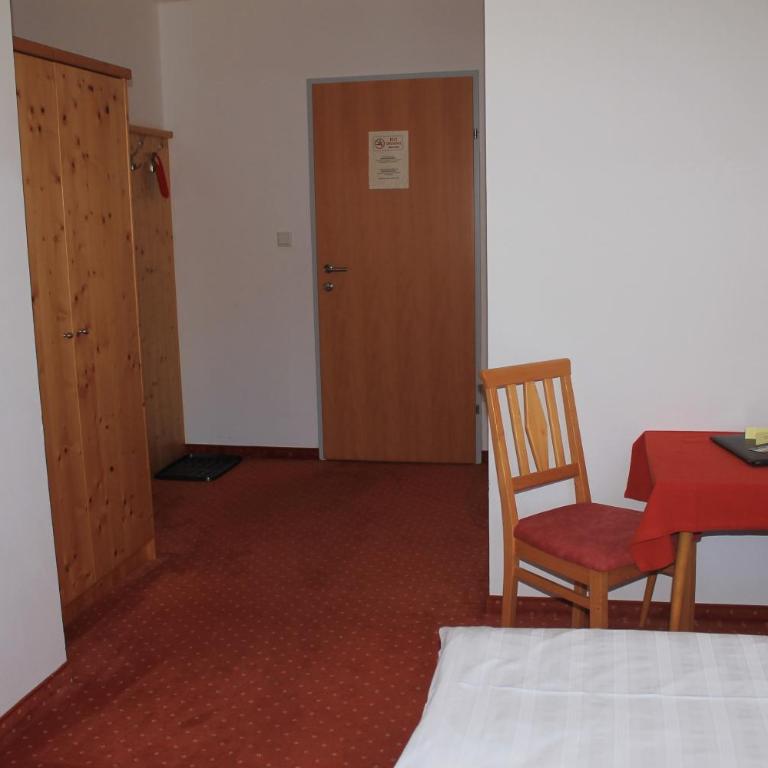 Martinshof - Doppelzimmer mit Balkon - 5