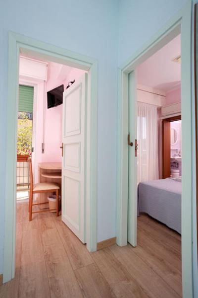 Hotel Vallechiara - Quadruple Room - 8