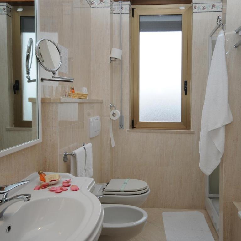 Grand Hotel Excelsior - Camera Tripla Comfort - 4