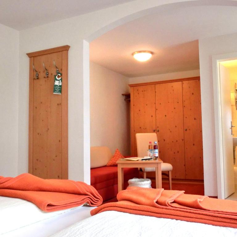 Hotel-Garni Drachenburg - Classic Doppelzimmer - 2