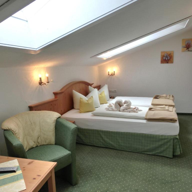 Hotel-Garni Drachenburg - Classic Doppelzimmer - 3