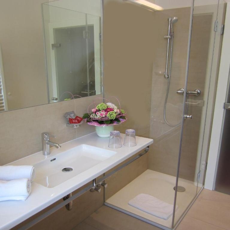 Hotel Plainbrücke | self check-in - Doppelzimmer - 10