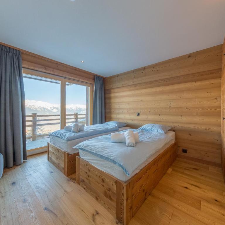 Oak Tree Chalet - on the ski slope - luxury! - Chalet - 10
