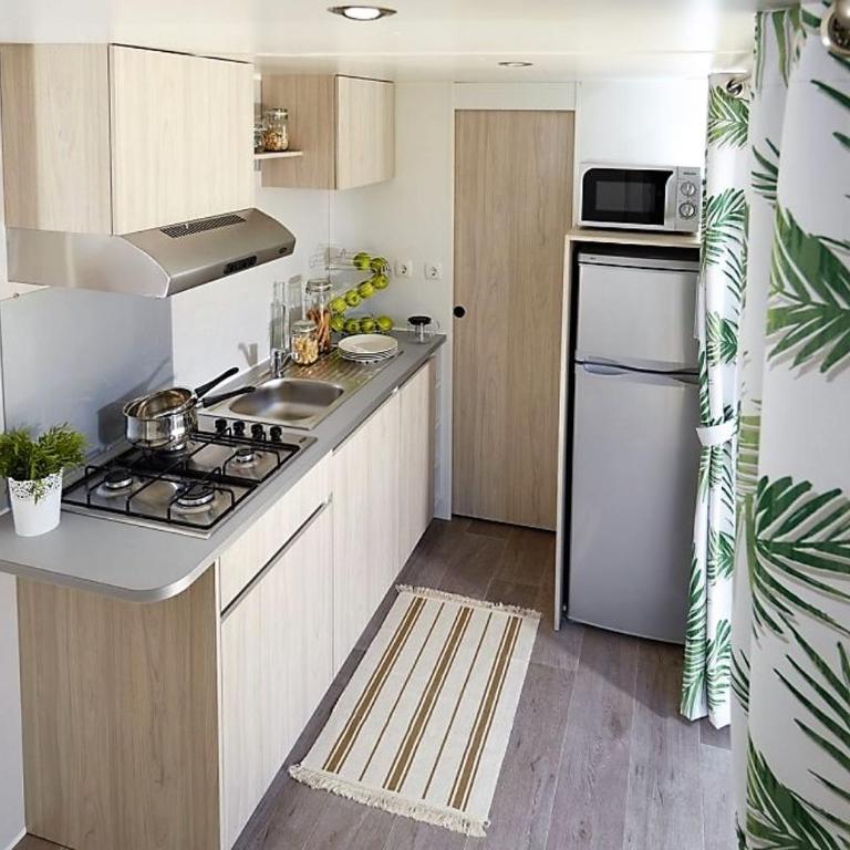 Camping Paradis Le Pearl - Mobile Home 2 Chambres Confort - 6