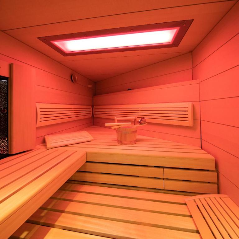Apartments Adlerhorst Top 2 Zell am See with private sauna and in summer Zell am See Kaprun summercard - Apartment Top 2 mit 2 Schlafzimmern und Terrasse (4 Erwachsene + 2 Kinder) - 21