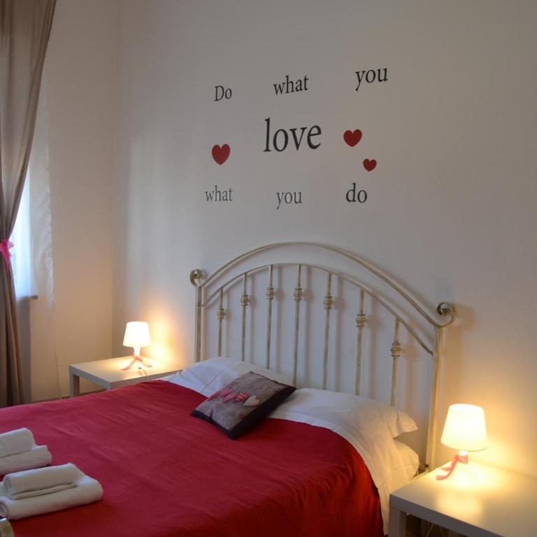 Night & Day - Camera Matrimoniale con Bagno Privato - 4