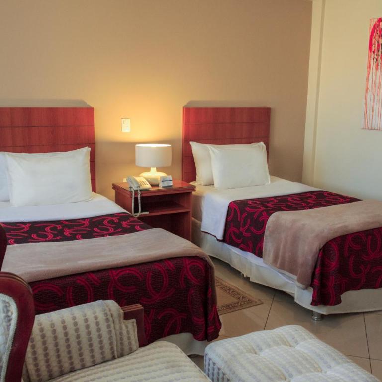 Convair Hotel - Standard Twin Room - 1
