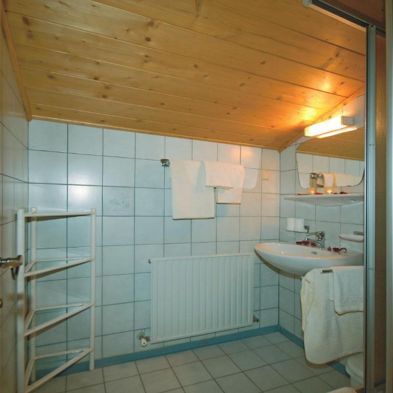 Frühstücks- & Apartmenthaus Maislau - Doppelzimmer - 7