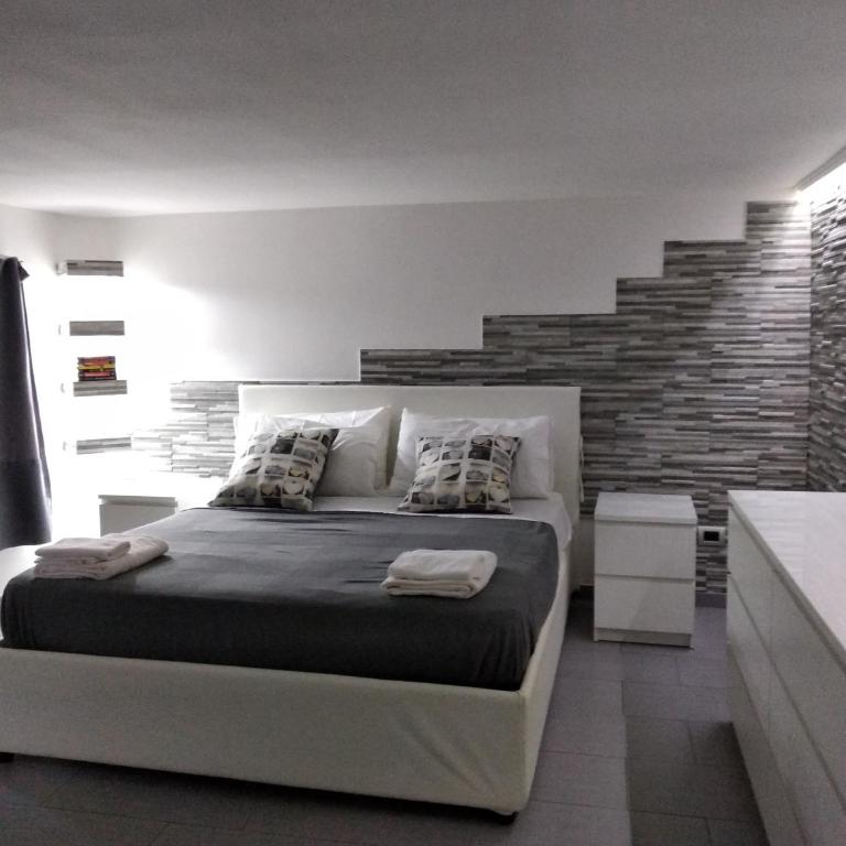 Casa di Carlo e Vale - Four-Bedroom Apartment with Balcony - 5