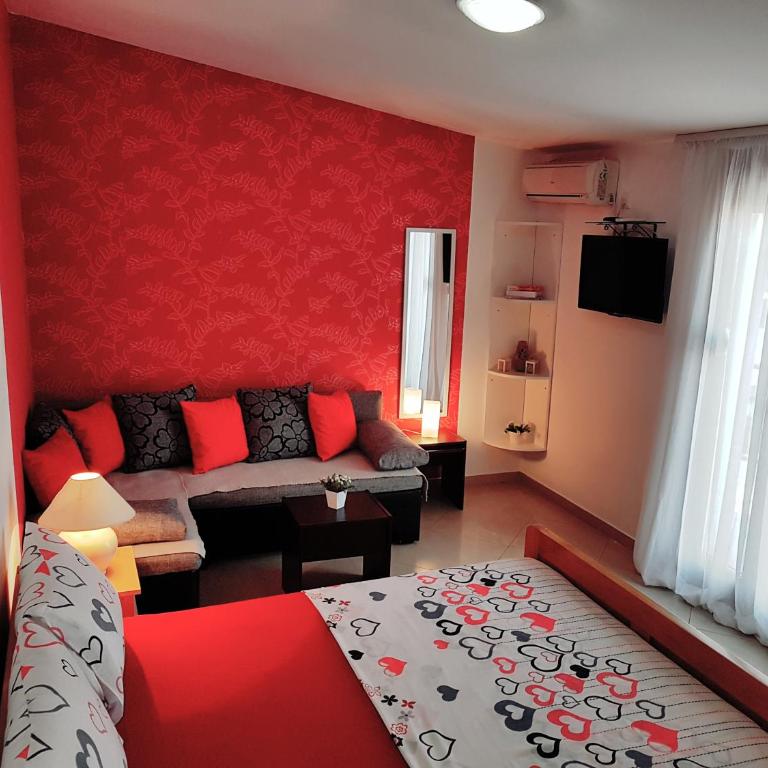 Apartments Taida - Studio with Balcony and Sea View (3 Adults) - 1