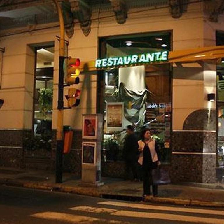 3 ambientes en Retiro / Recoleta (Centro) - Apartamento - 6