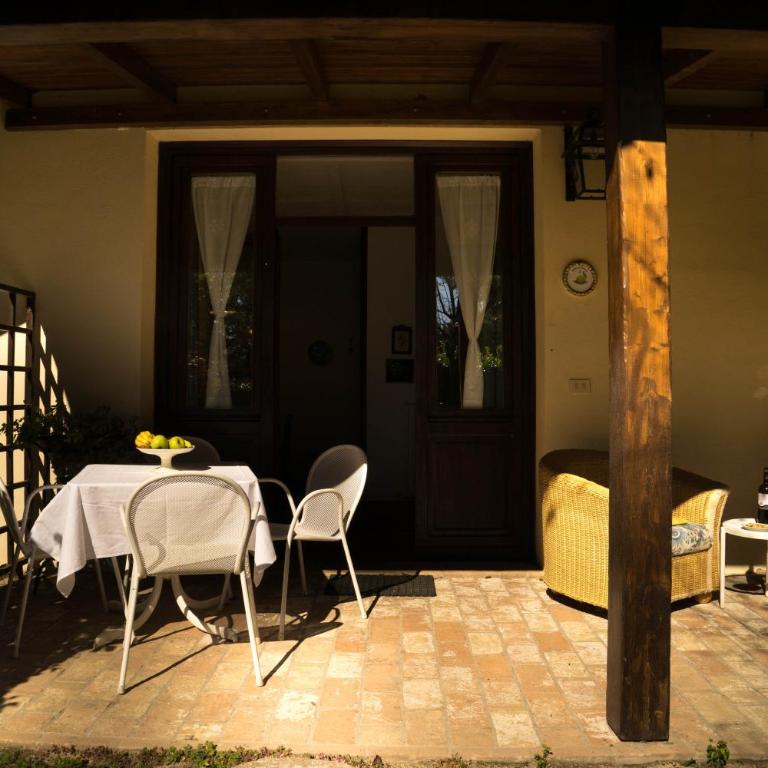 Villamena - Villa con Piscina Privata - 4