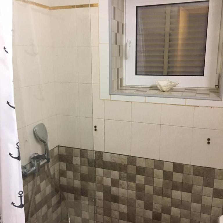 APARTAMENTO L'ESCALA - Apartamento - 35