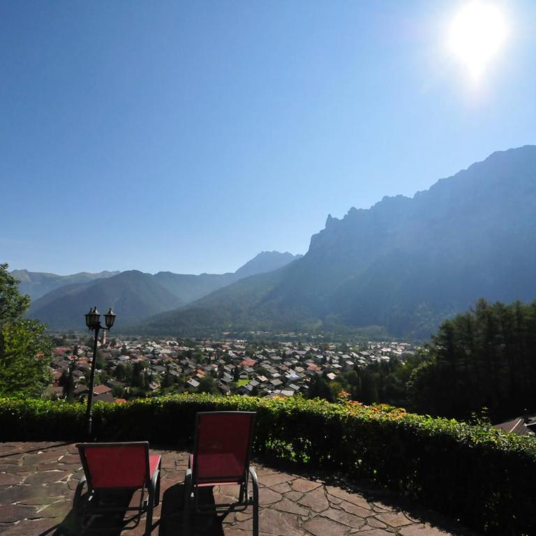 Hotel-Garni Drachenburg - Einzelzimmer mit Bergblick - 2