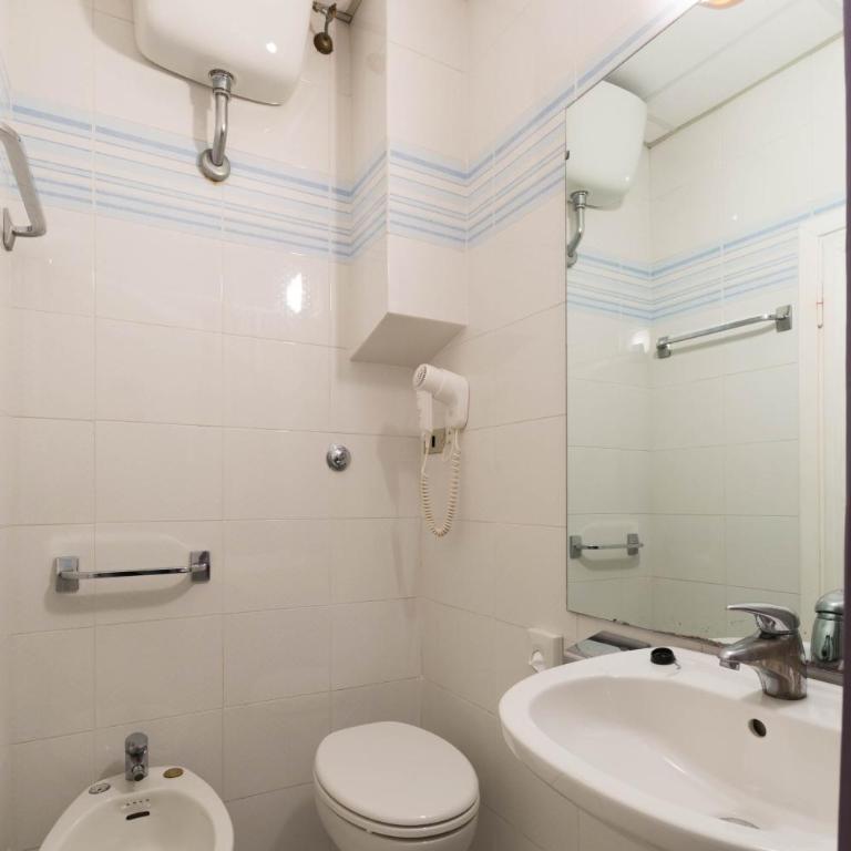 Hotel Rex - Single Room - 3