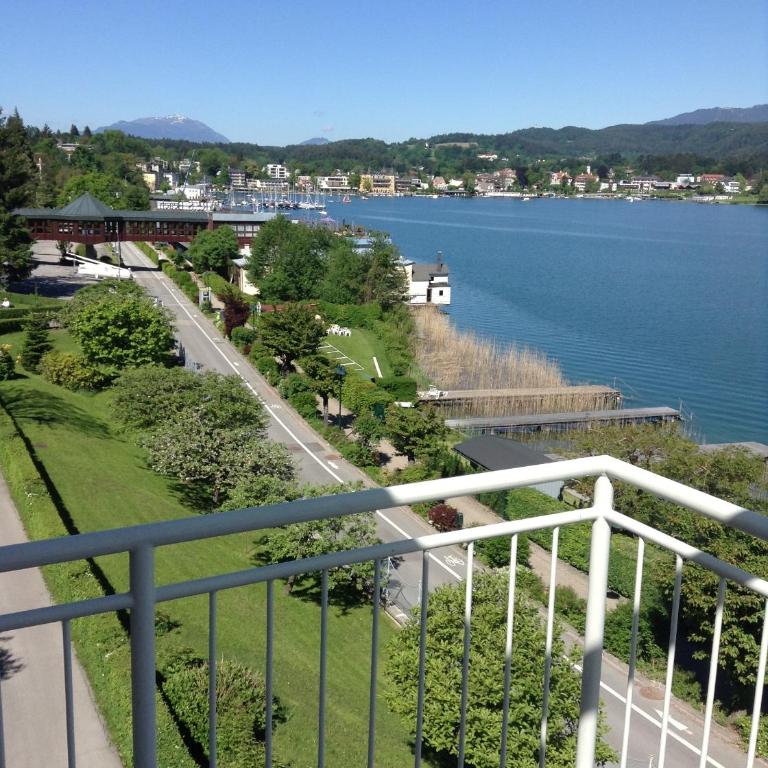 Appartements Schwarzvilla - Apartment mit 1 Schlafzimmer und Balkon - 5