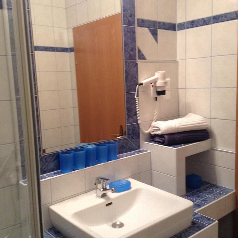 Appartements Schwarzvilla - Apartment mit 1 Schlafzimmer und Balkon - 8