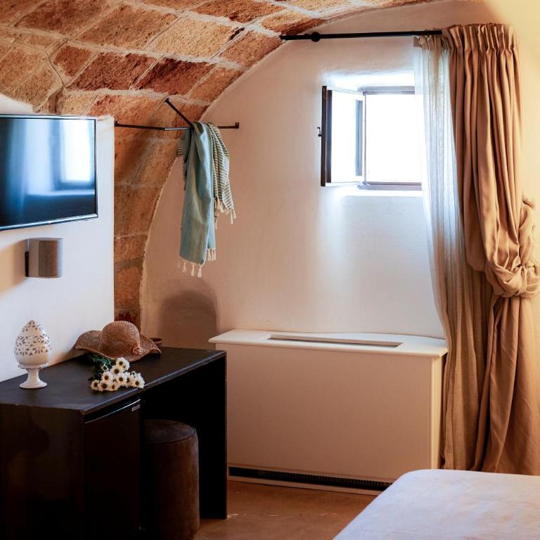 Aquamarea - Aquapietra Deluxe Double Room with Bath - 4