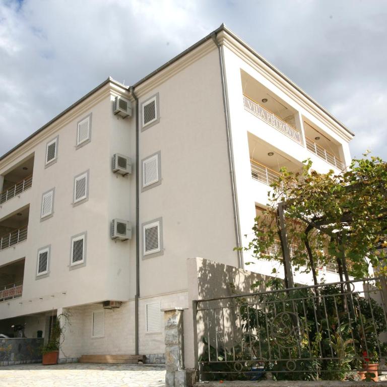 Apartment-Hotel Vila Petrovic-Becici - Deluks Apartman s Pogledom na More - 4