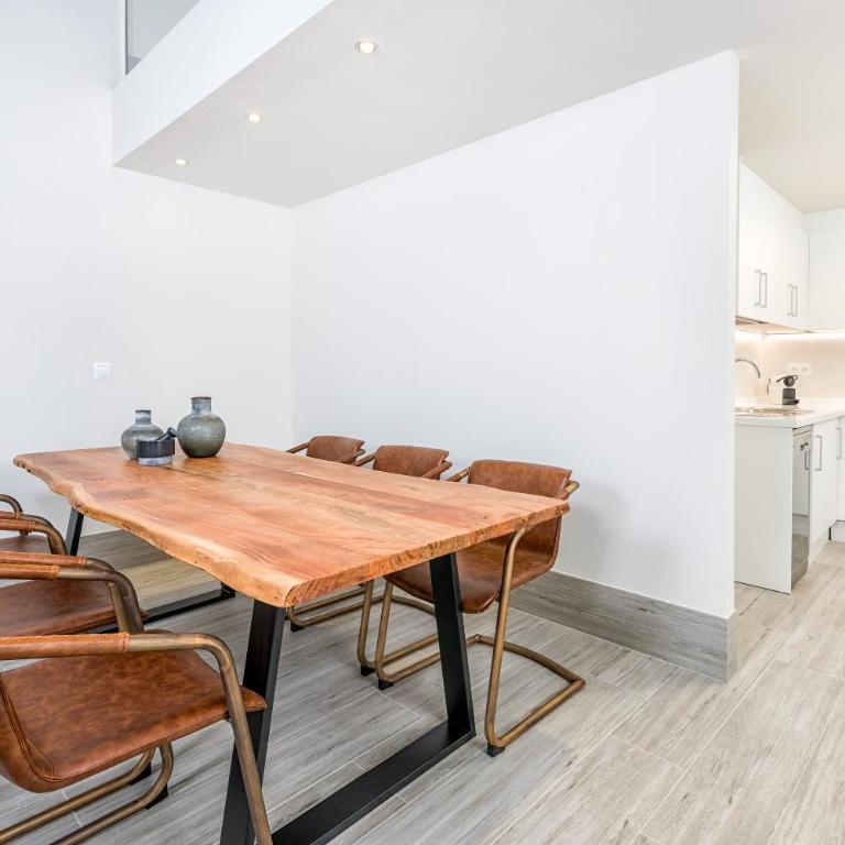 iloftmalaga Estación Central - Loft Duplex, Calle Edward Elgar 4 - 15