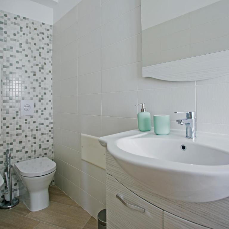 B&B Sapore di Mare al Corso - Camera Matrimoniale con Bagno Privato - 5