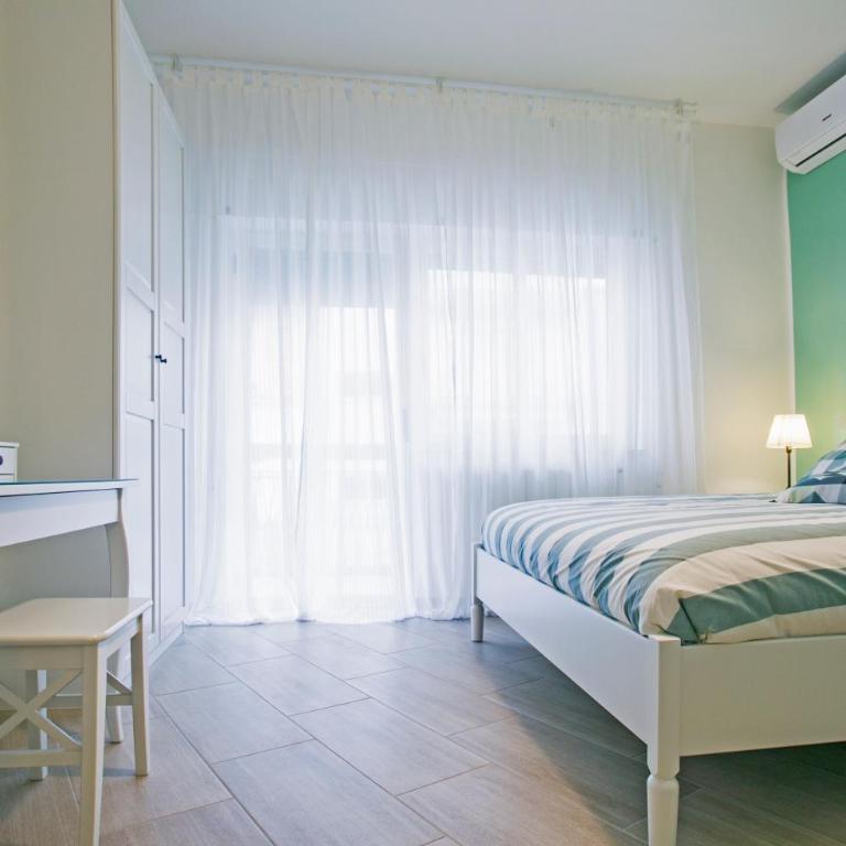 B&B Sapore di Mare al Corso - Camera Deluxe (2 Adulti + 1 Bambino) - 12