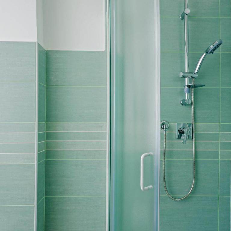 B&B Sapore di Mare al Corso - Camera Deluxe (2 Adulti + 1 Bambino) - 4