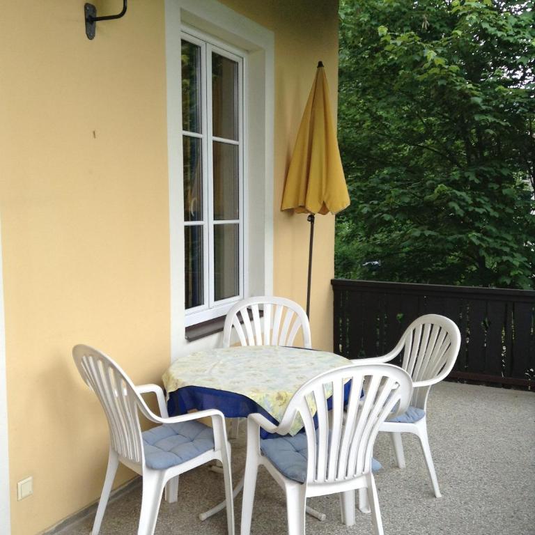 Villa Engstler - Appartments - Apartment mit 2 Schlafzimmern und Balkon - 20