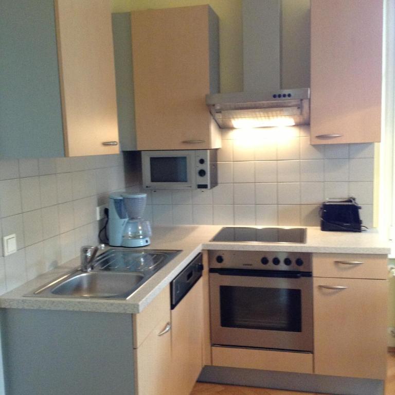 Villa Engstler - Appartments - Apartment mit 2 Schlafzimmern und Balkon - 22
