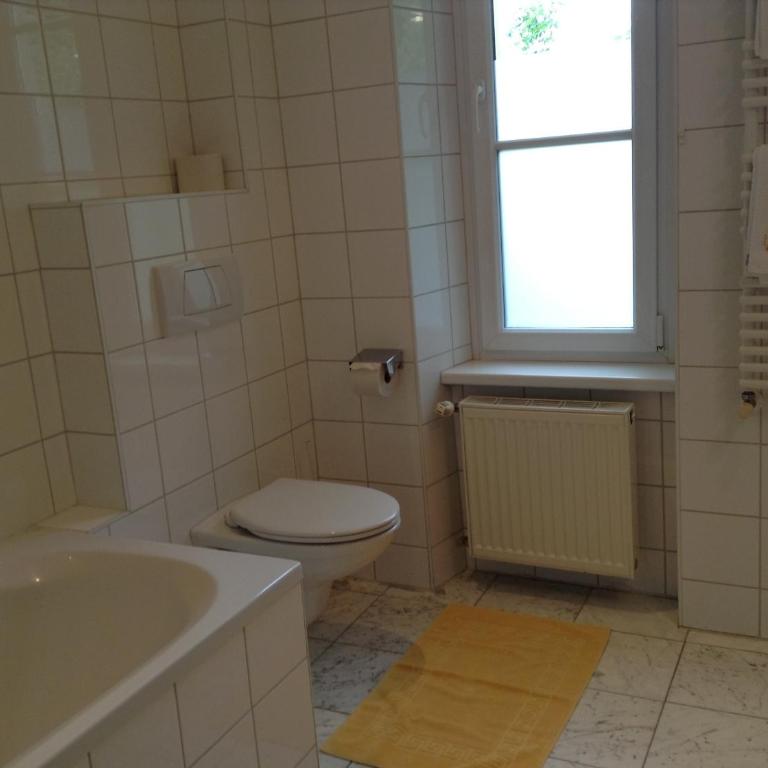 Villa Engstler - Appartments - Apartment mit 2 Schlafzimmern und Balkon - 27