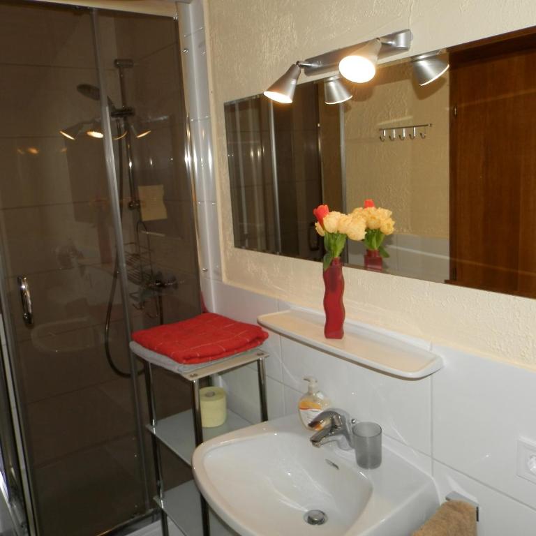 Angela Apartment - Apartment mit Balkon - 2. Etage - 2