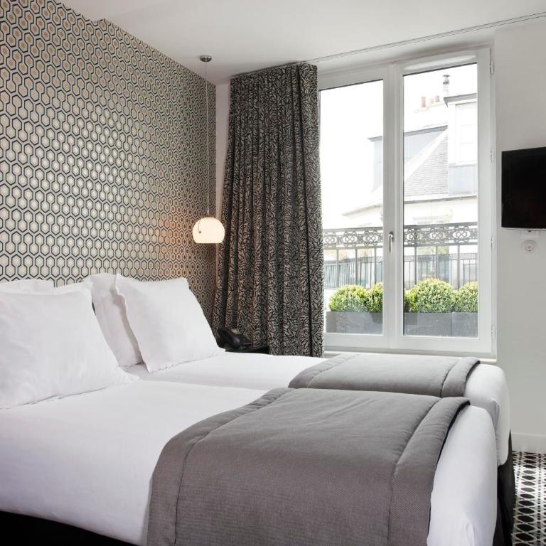 Hôtel Emile Le Marais - Chambre Lits Jumeaux - 1