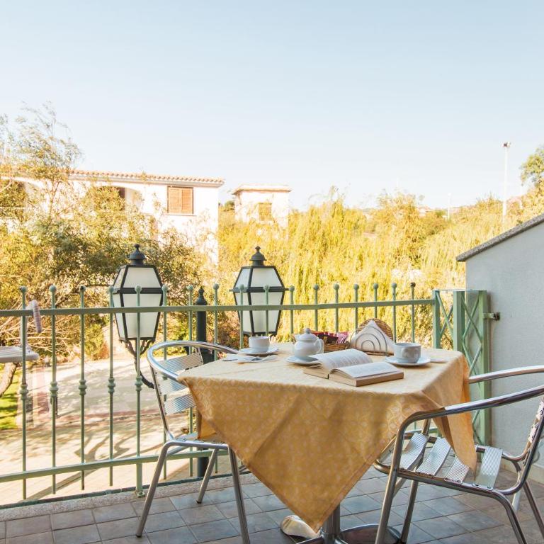 Residenza Gli Ontani - Camera Matrimoniale con Bagno Privato - 9