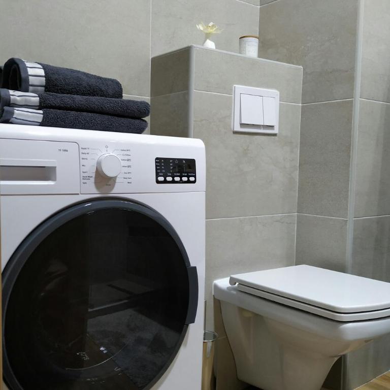 Apartman Avisi - Apartman sa Balkonom - 21