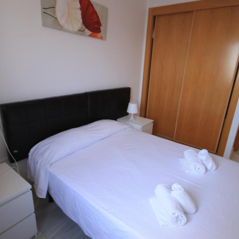 Panorama de Nerja - Apartamento con vistas a la piscina - 11