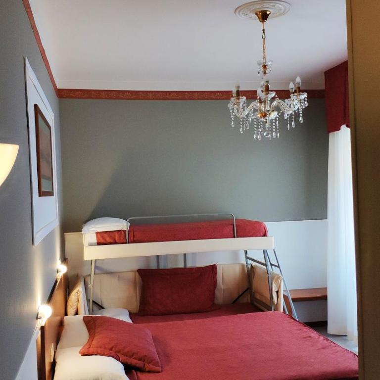 Hotel Minerva - Camera Familiare - 4