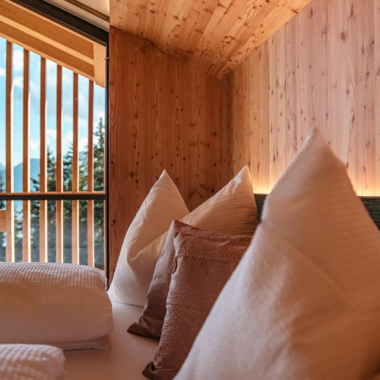 Oberhauser Hütte Rodenecker - Lüsner Alm - Deluxe Double Room with Balcony - 4