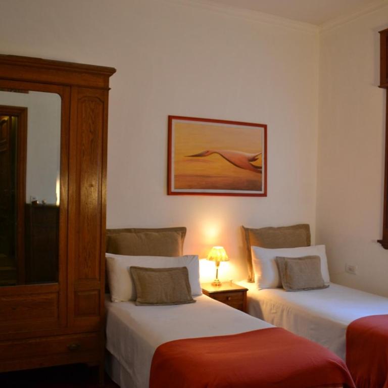 Ca´Montana Hostal Boutique - Quadruple Room with Garden View - 4