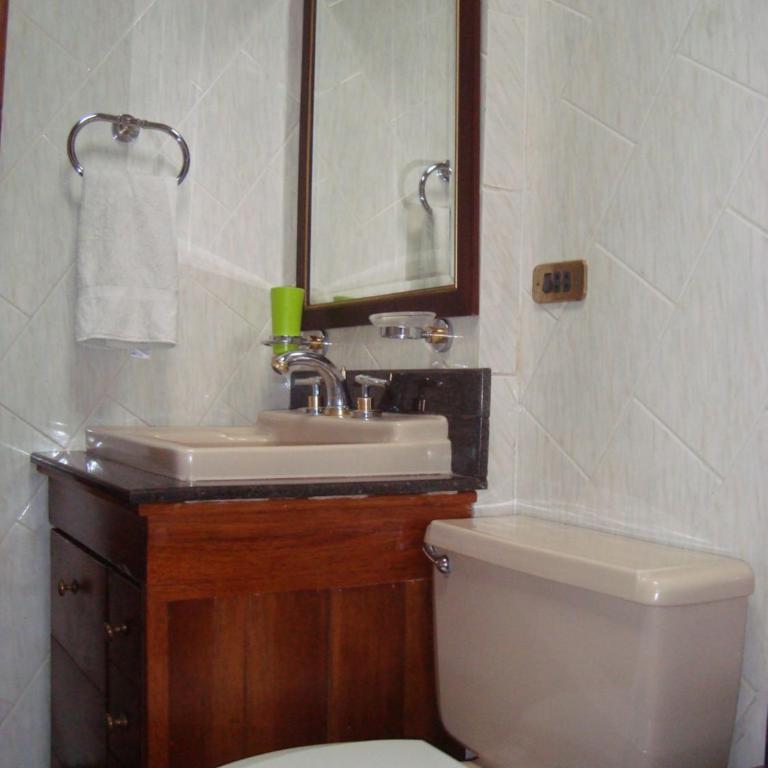 Casa del Aguacate Cumbaya - Tumbaco - Habitación Doble - 11