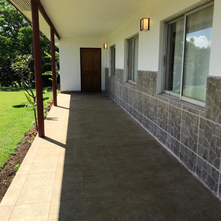 Cabañas Tautira - Casa de 5 dormitorios - 8