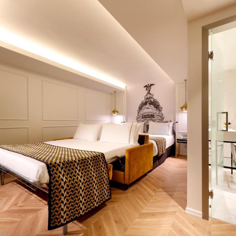 Eurostars Madrid Gran Vía - Family Room - 4