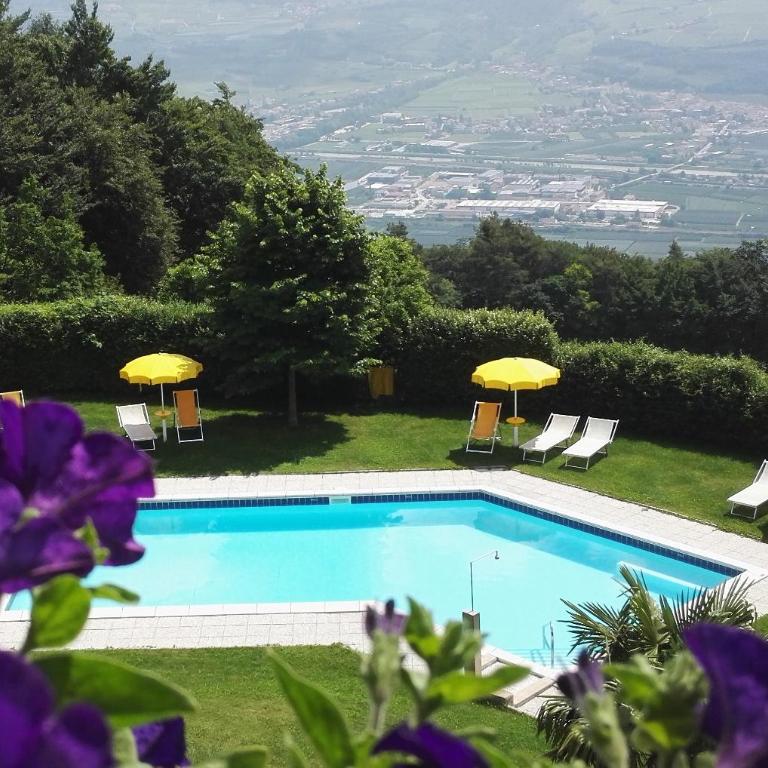 Kerschbamerhof im Süden Südtirols - Apartment with Pool View - 10