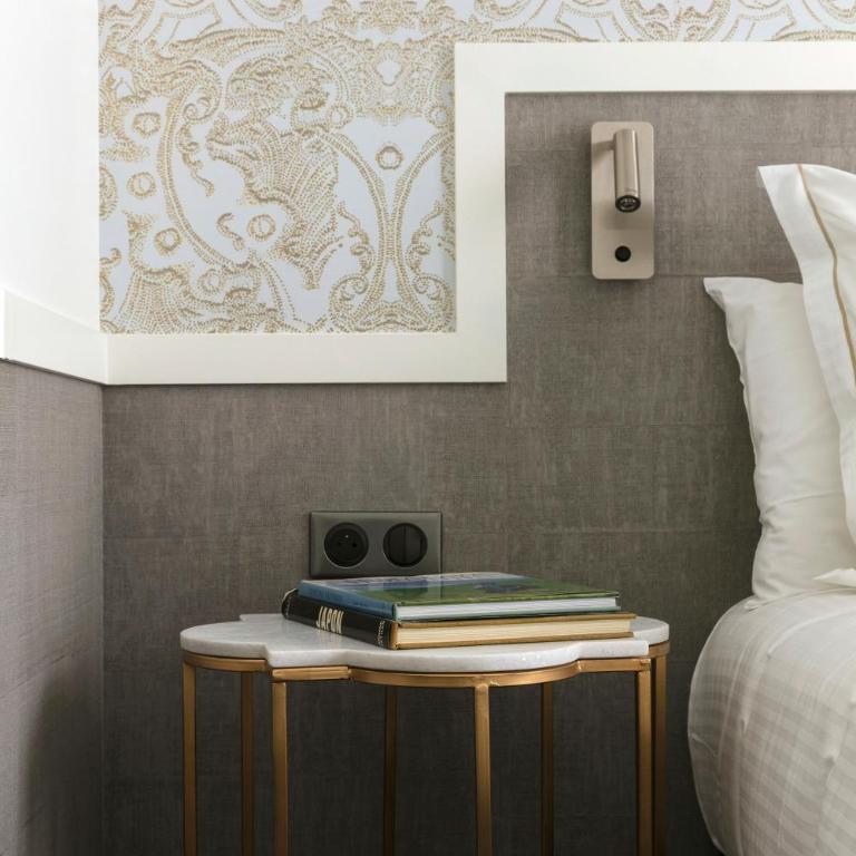 Continental Hotel - Chambre Intemporelle - 17