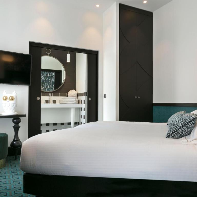 Continental Hotel - Chambre Intimiste - 1