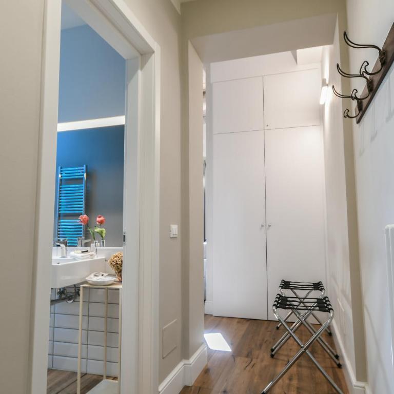 Oltrarno's Sweet Rose - FREE PARKING! - Apartment - 22