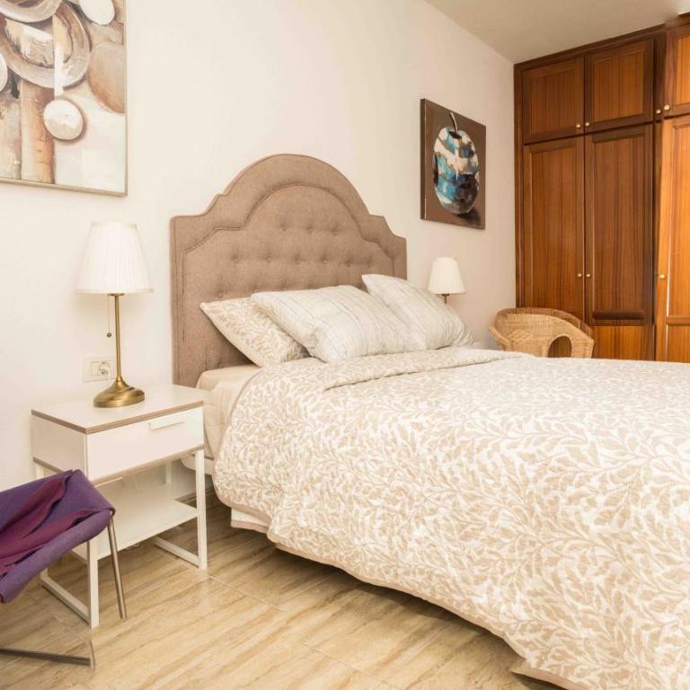2 Bdr Apartment In Palm Mar PM120 Pool Parking - Apartment with Pool View - 2