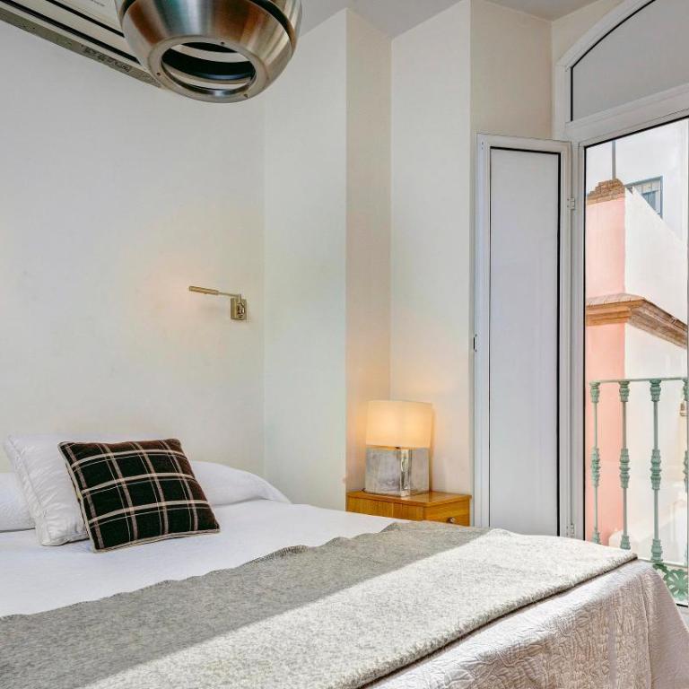 Genteel Home Real de la Carretería - Duplex Apartment with Terrace And with Private Pool - 15