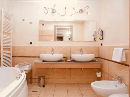 Hotel Europa - Junior Suite - 11