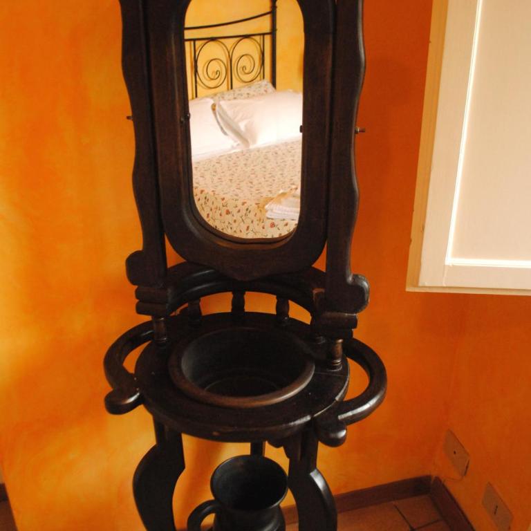 B&B MilleQuattrocento - Camera Matrimoniale con Balcone - 5