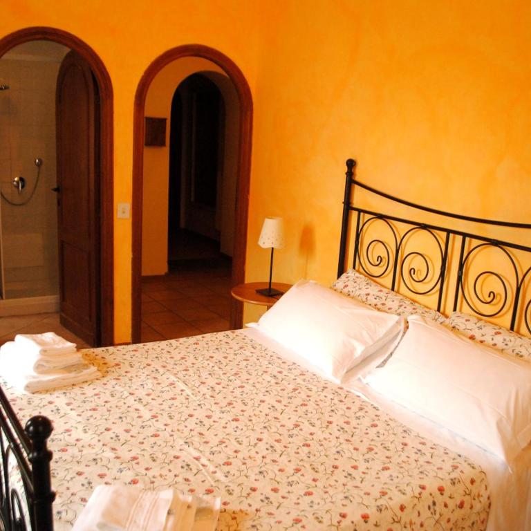 B&B MilleQuattrocento - Camera Matrimoniale con Balcone - 2